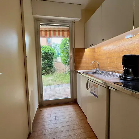 2 Pieces Avec Jardin A 50m De La - 4 Couchages, Parking Prive, Terrasse - Fr-1-226b-9 Apartament