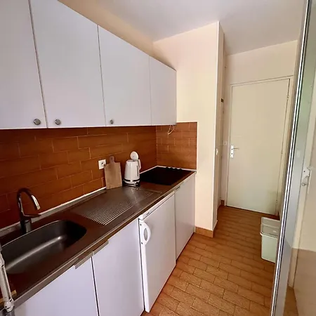 2 Pieces Avec Jardin A 50m De La - 4 Couchages, Parking Prive, Terrasse - Fr-1-226b-9 شقة كافالير سور مير
